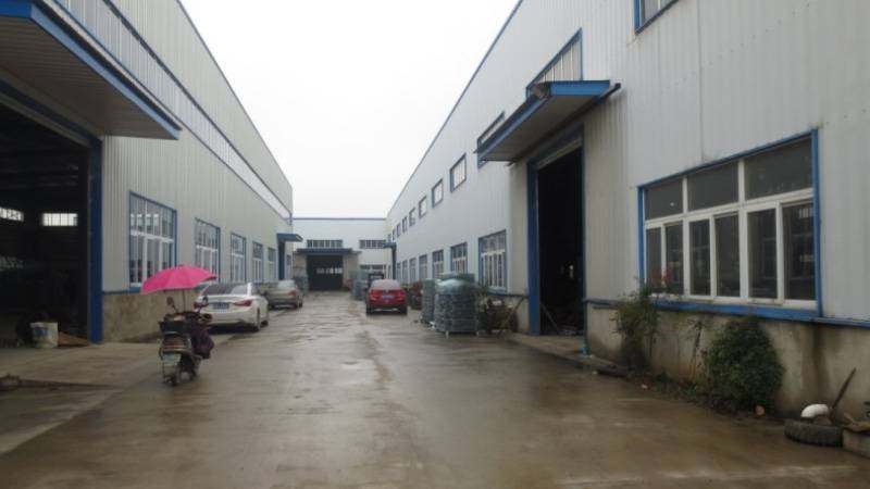 Heavy-duty steel storage container production